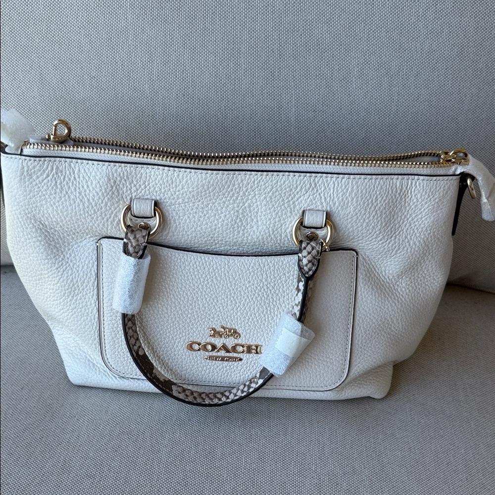 Coach Cream Leather Shoulder Bag
